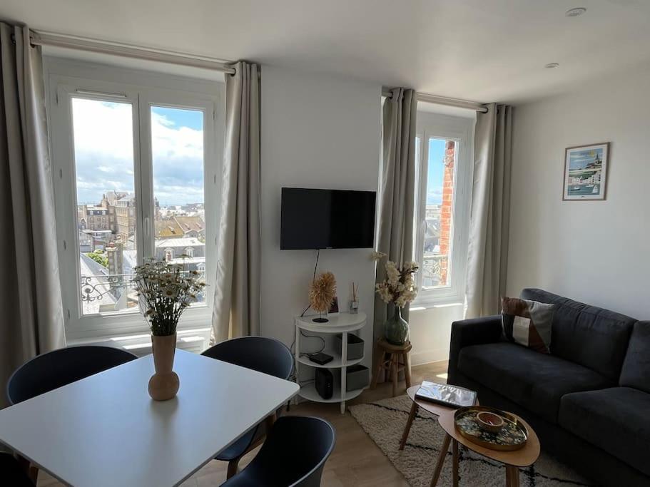 Le Bellevue Apartment Granville Exterior foto